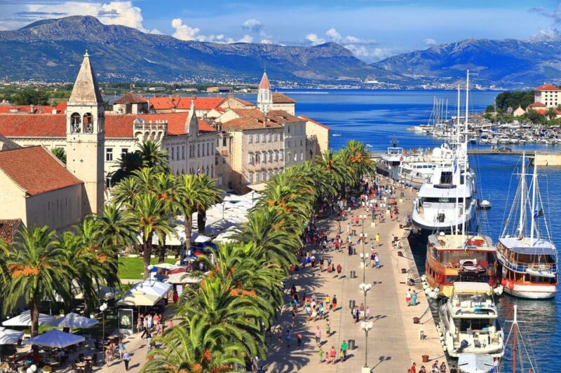 Private Trogir Walking Tour With LOCAL Guide - Discover Trogirs Medieval Architecture