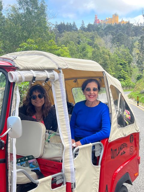 Private Tuk Tuk Tour of Sintra and Beaches in 2.5h - Participant Criteria