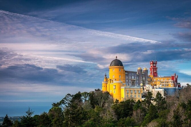 Private Tuk Tuk Tour Sintra and Cascais Full Day - Destination Highlights: Cascais