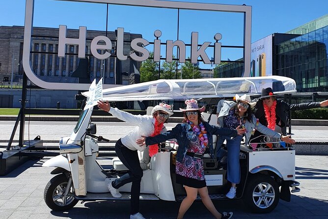 Private Tuktuk Guided Tour in Helsinki 1,5 Hours - Accessibility and Participation