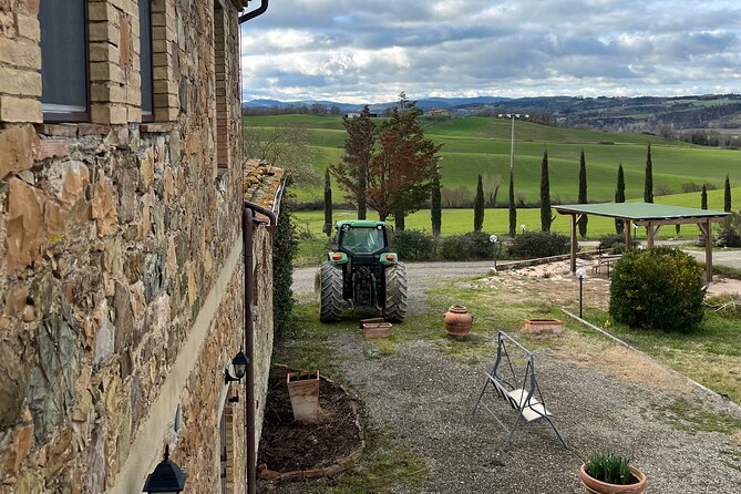 Private Tuscan Tour With Love - Taking in Winerys Rich History