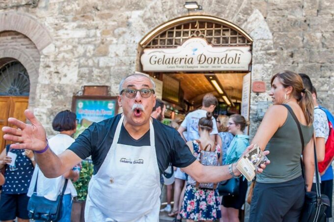 Private Tuscany Tour to Pisa, Siena, San Gimignano and Lunch - Chianti Hills Lunch and Wine Tasting