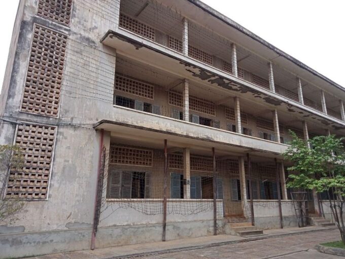 Private Two Day Trip in Phnom Penh City, Cambodia - Tuol Sleng S21 Prison