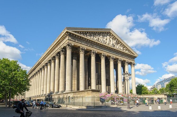 Private Two-Hour TukTuk Tour in Paris - Tour Features