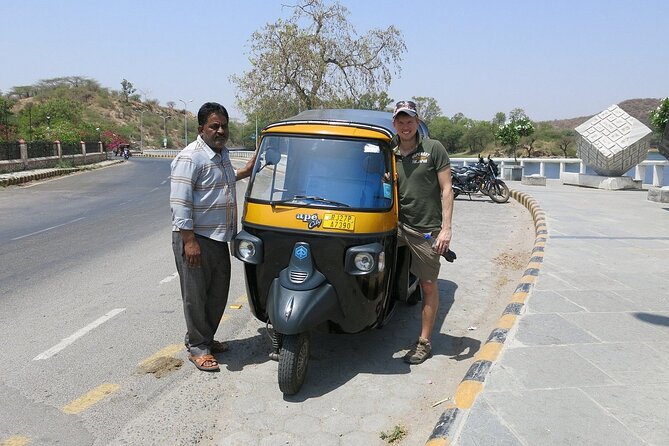Private Udaipur Sightseeing Tour by Tuk-Tuk or Car With Driver - Rankpur Jain Temple Visit