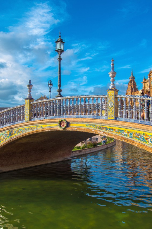 Private Unforgetable Full Day Tour in Sevilla From Lisbon - Pickup and Duration