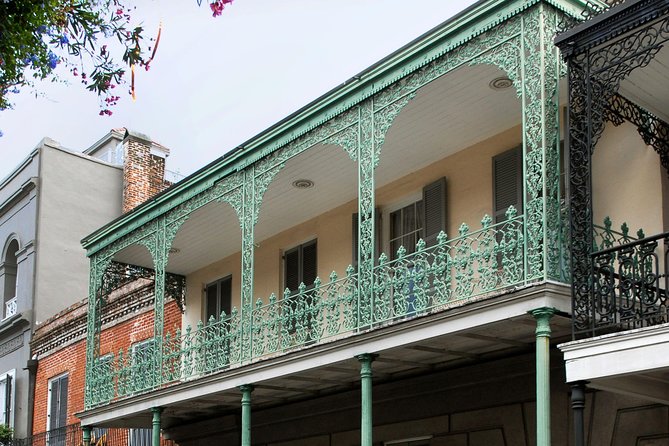 Private Urban Plantation and French Quarter Walking Tour - Victorian-Era Design and Furnishings