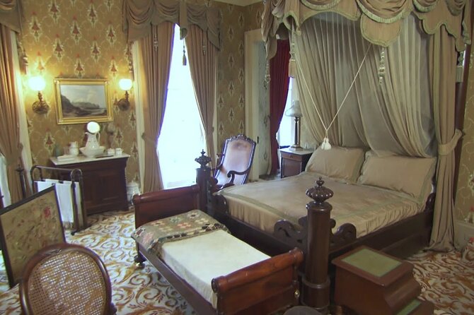 Private Urban Plantation and French Quarter Walking Tour - Frequently Asked Questions