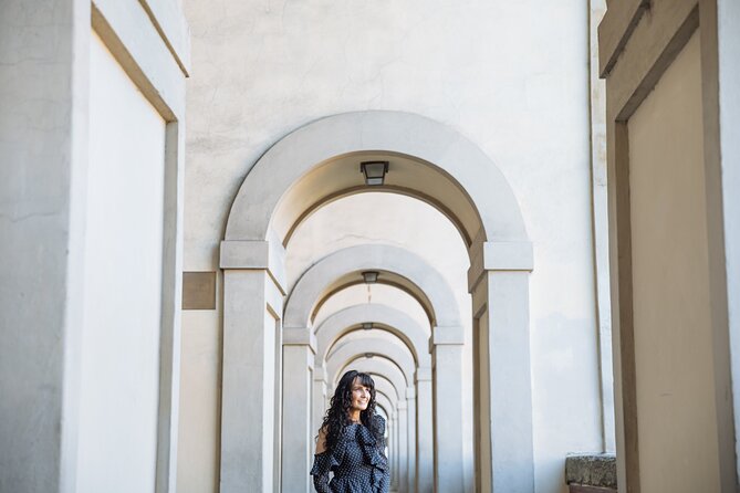 Private Vacation Photography Session With Local Photographer in Florence - Delivering Memorable Photographs