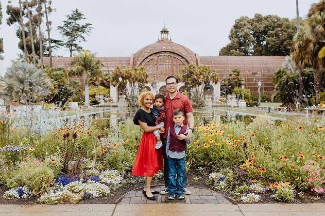 Private Vacation Photography Session With Local Photographer in San Diego - Meeting and Logistics