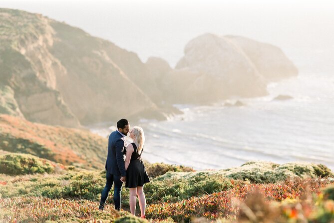 Private Vacation Photography Session With Local Photographer in San Francisco - Flexible Group Size Options
