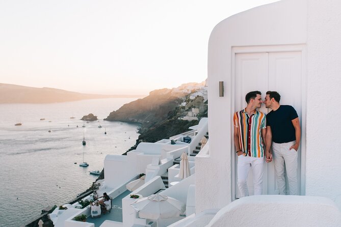 Private Vacation Photography Session With Local Photographer in Santorini - Accessibility and Participation