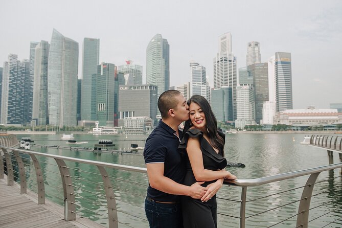 Private Vacation Photography Session With Local Photographer in Singapore - Iconic Spots to Capture