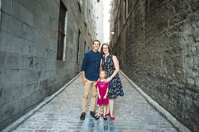 Private Vacation Photography Session With Photographer in Montreal - Accessibility and Restrictions