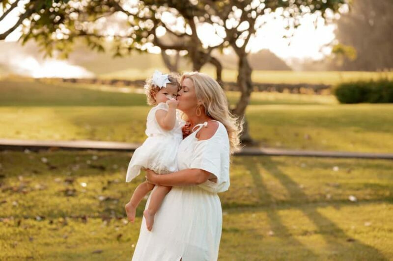 Private Vacation Photoshoot with Photographer in Brisbane - Key Points