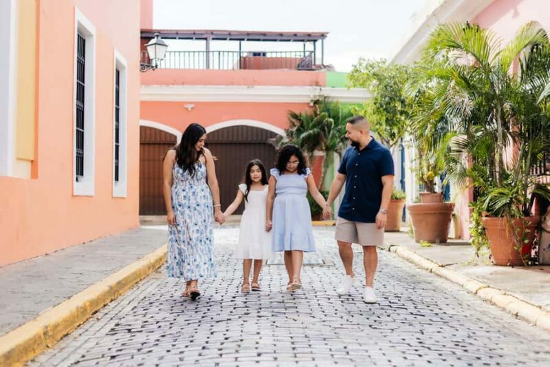 Private Vacation Photoshoot with Photographer in Santa Fe - Key Points