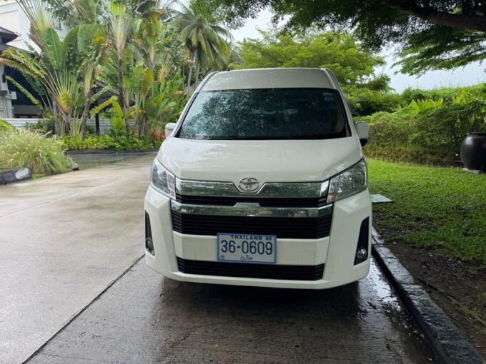 Private Van From Phuket Airport to Khaolak - Flight Tracking and Arrival Assistance