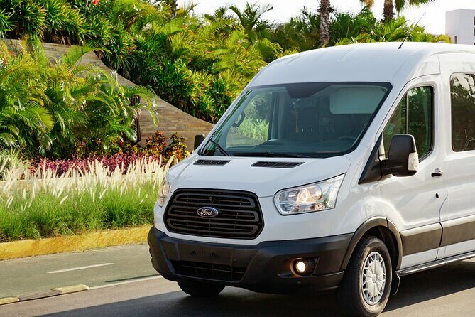 Private VAN Round-Trip from Airport to Hotels in Puerto Los Cabos - An In-Depth Look at the Los Cabos Private Transfer Service
