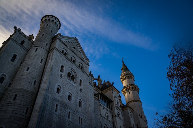Private Van Tour to Royal Castle of Neuschwanstein From Munich - Traveler Experience