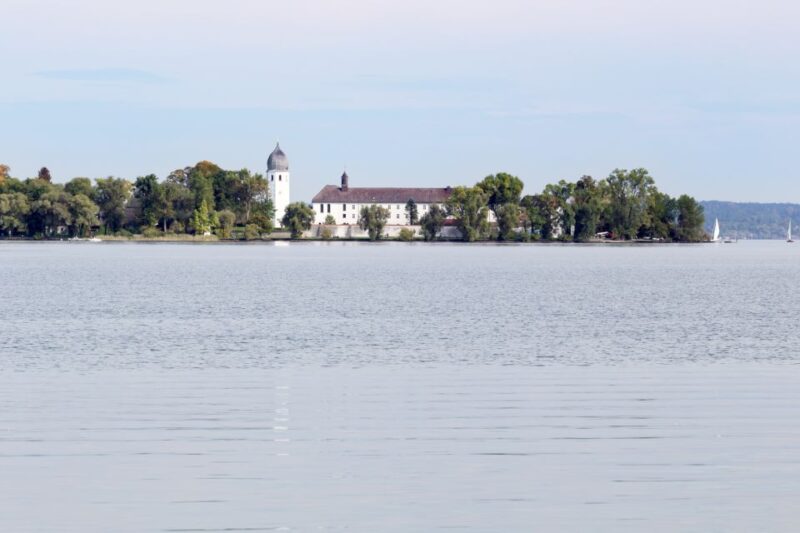 Private Van Tour to the Royal Palace of Herrenchiemsee - Tour Inclusions