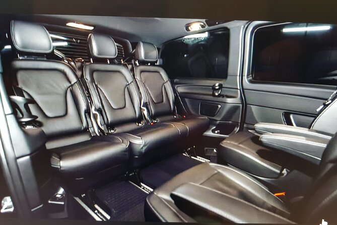 Private Van Transfer From CDG Airport to Paris - Customer Reviews and Ratings