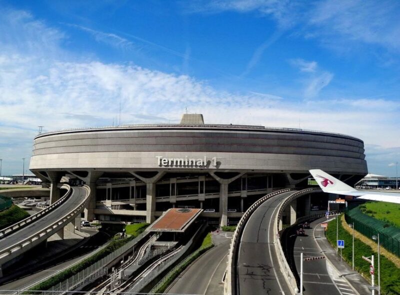 Private Van Transfer From CDG Airport to Paris - Group Size