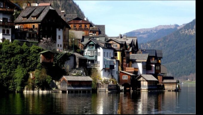 Private Van Transfer From Salzburg to Hallstatt One Way - Private Group Experience