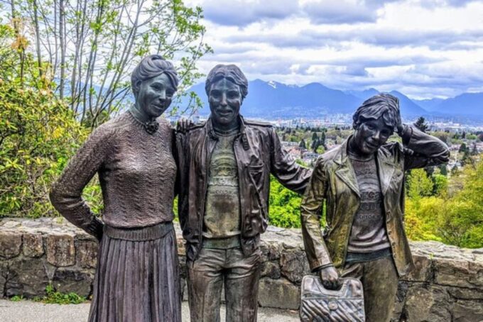 Private Vancouver ALL in ONE Full Tour With 20 Attraction - Iconic Landmarks