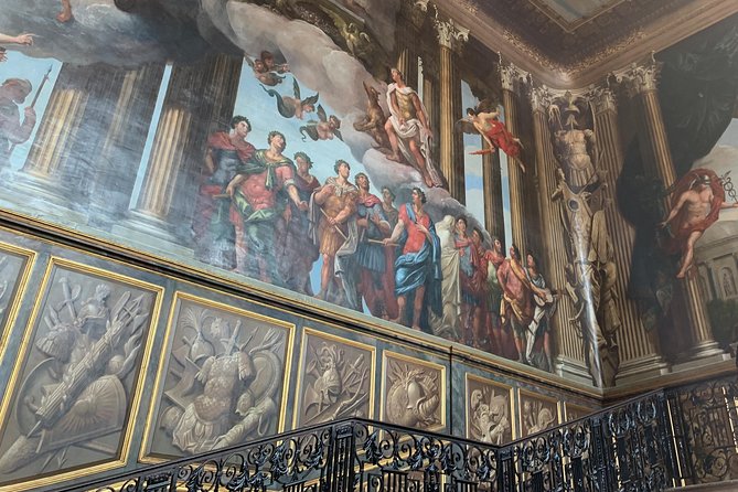 Private Vehicle To Hampton Court Palace From London With Admission Tickets - Booking and Pricing Information
