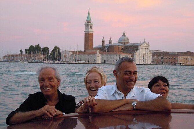Private Venice Canal Cruise: 2-Hour Grand Canal and Secret Canals - Meeting Point and Logistics