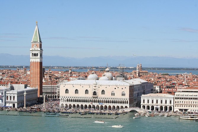 Private Venice City Tour and Gondola Ride - Navigating Hidden Canals