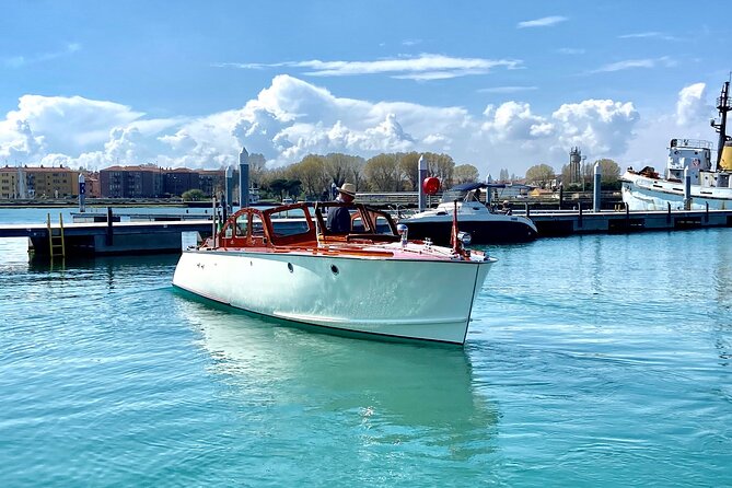 Private Venice Lagoon Boat Tour (7 Hours) - Meeting and Pickup