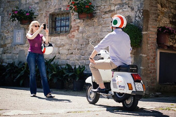 Private Vespa Tour: Florence and Surroundings - Safety Briefing