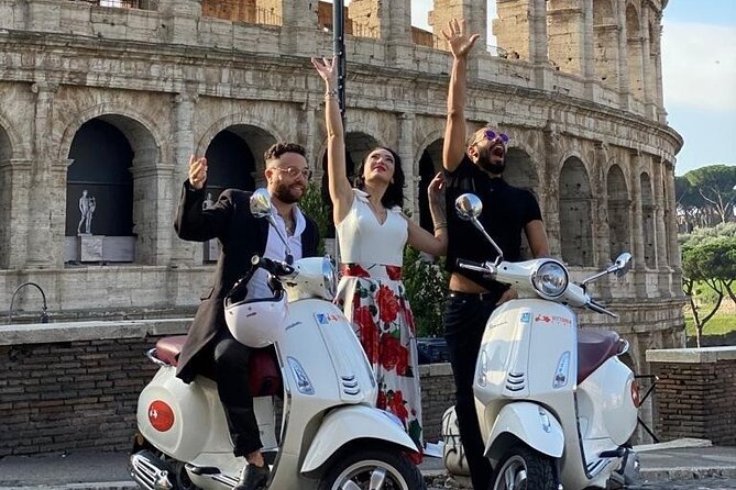 Private Vespa Tour in Rome With Pickup - Exploring Rome by Vespa
