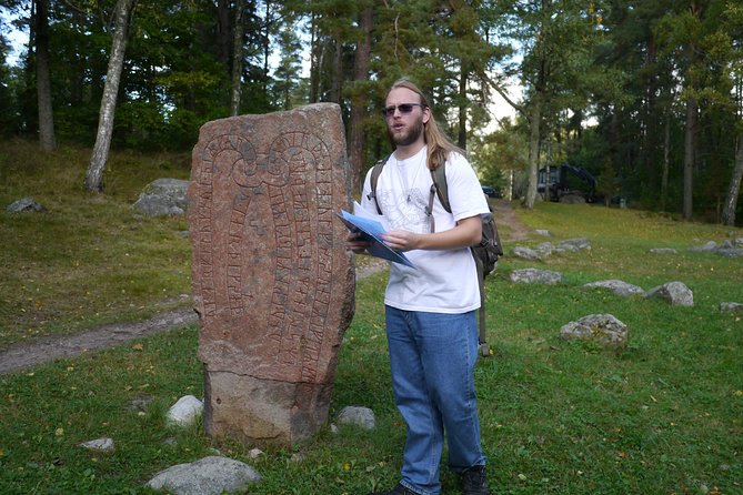 Private Viking Tour by a Lake + Swedish Nature Forest Walk, 90MIN - Quick Points