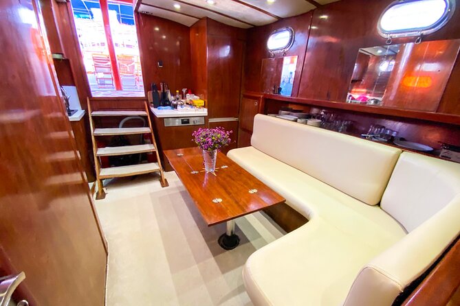 Private VIP Gulet Boat Tour With Lunch in Bodrum For 6 Hour - Tour Highlights and Accessibility