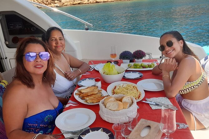 Private VIP Motoryacht Charter in Bodrum For 6 Hours With Lunch - Additional Information