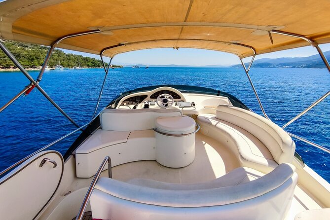 Private VIP Motoryacht Charter in Bodrum For 6 Hours With Lunch - Exceptional Reviews