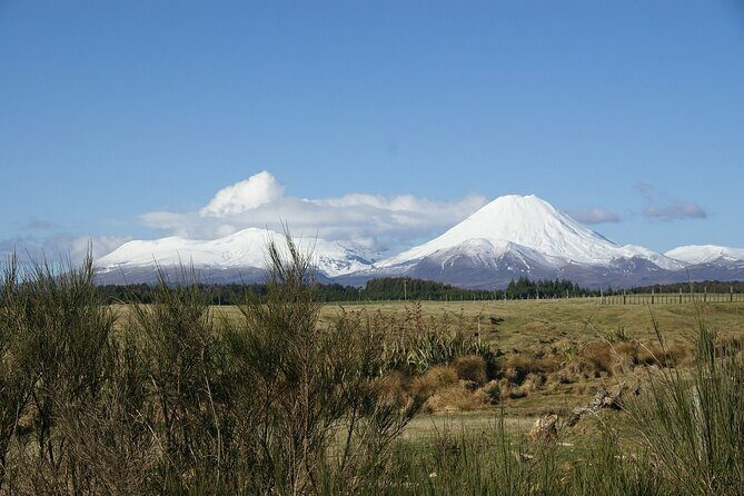 Private VIP Tongariro Overnight Snowshoeing Tour - Day 2: Waking Up in the Snow & Scenic Return