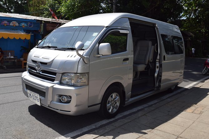 Private VIP Van Rental With English Speaking Tour Guide 8 Hours in Chiang Mai - Inclusions