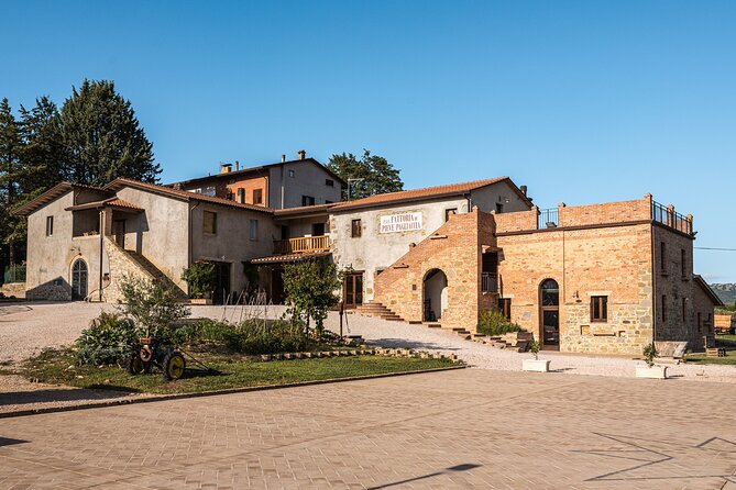 Private Visit to the Brugnoni Winery With Tasting of 4 Wines - Nearby Attractions