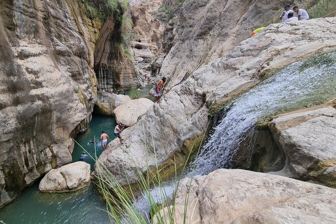Private Wadi Tiwi - Bimmah Sinkhole - White Sand Beach - Full Day Tour - Inclusions