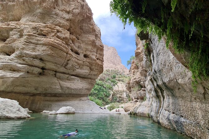 Private Wadi Tiwi - Bimmah Sinkhole - White Sand Beach - Full Day Tour - Visiting Bimmah Sinkhole