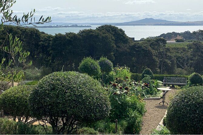 Private Waiheke Food & Wine Tour - An In-Depth Look at the Waiheke Food & Wine Tour