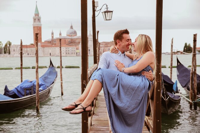 Private Walking and Photography Tour in Venice - Accessibility and Participation