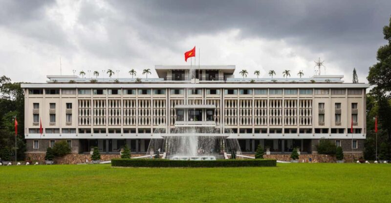Private Walking Half Day Tour in Ho Chi Minh City - Experience and Local Insights