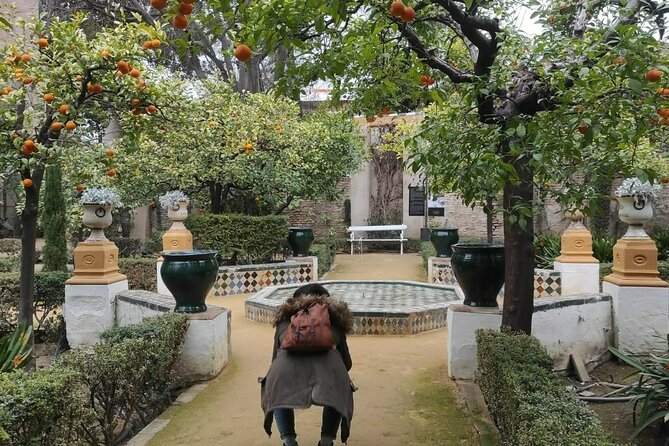 Private Walking Tour Alcazar and Cathedral in Sevilla - Cancellation Policy