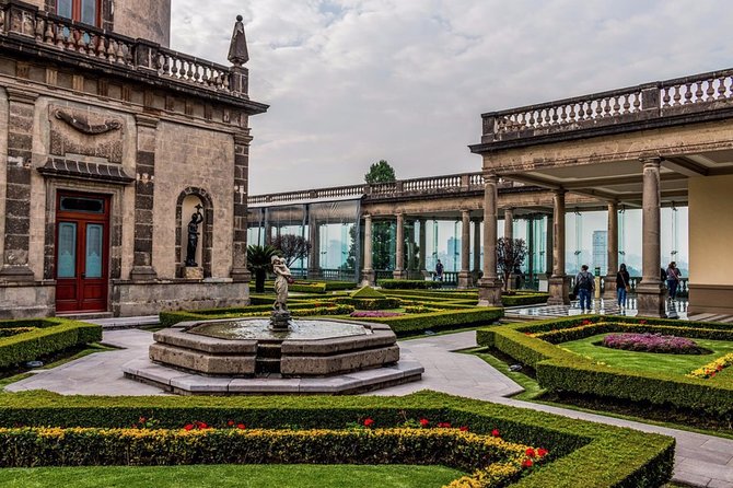 Private Walking Tour Anthropology Museum & Chapultepec Castle - Exploring the National Museum of Anthropology