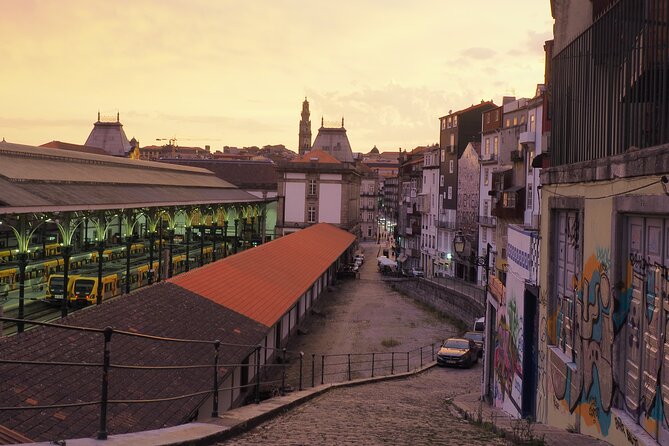 Private Walking Tour - Explore Porto Through the Lens of an Expat - Navigating the Cobblestone Streets