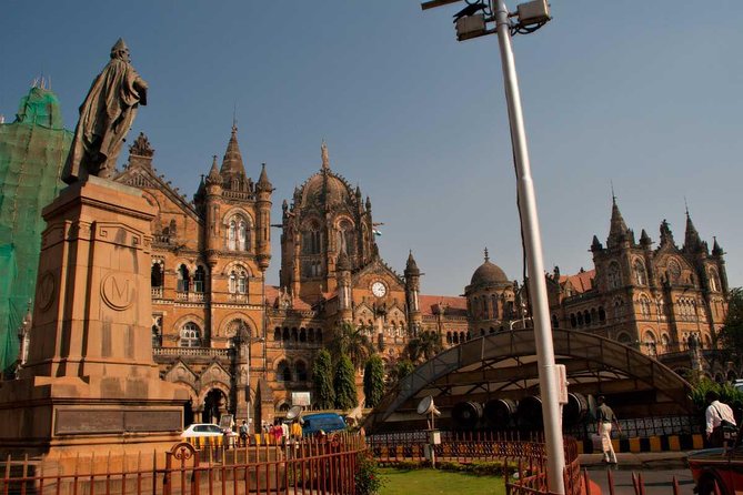 Private Walking Tour In Colaba, Mumbai - Transport by Private Vehicle